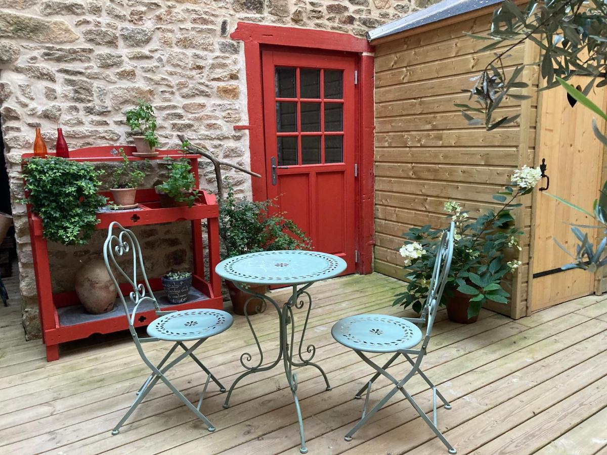 La Cour Secrete Apartment Dinan Exterior foto